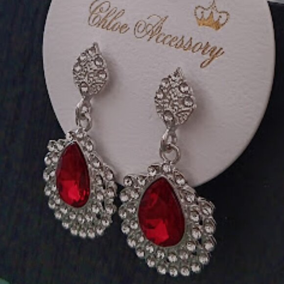CHLOE ACCESSORY Glamorous Silver Red & Clear Crystal Pear Shaped Drop Earrings - Picture 3 of 4